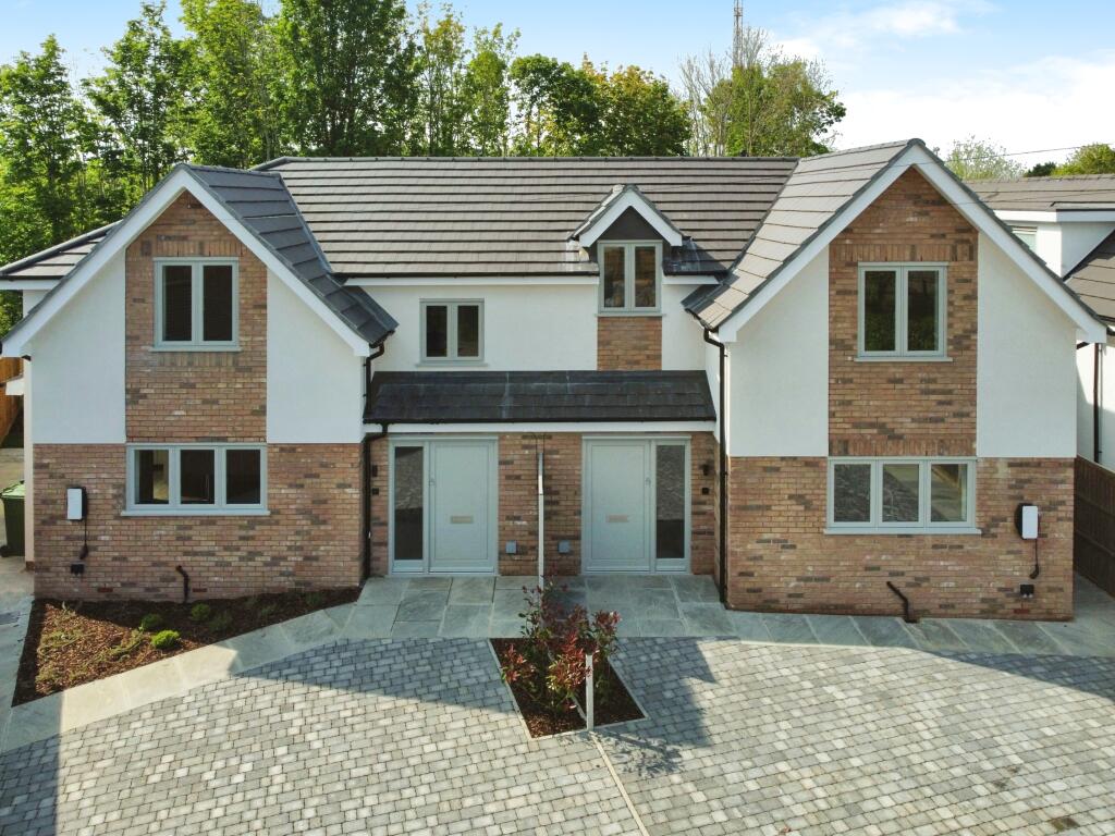 3 bedroom semidetached house for sale in Leeway Avenue, Great Shelford