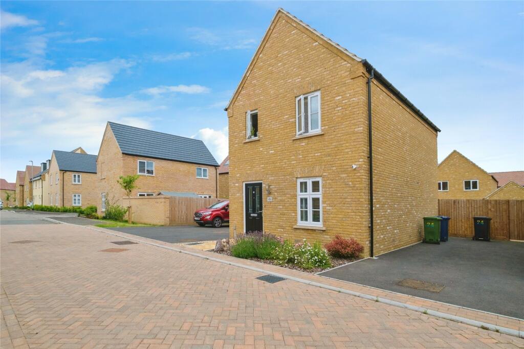 Main image of property: Sharland Lane, West Cambourne, Cambridge, Cambridgeshire, CB23