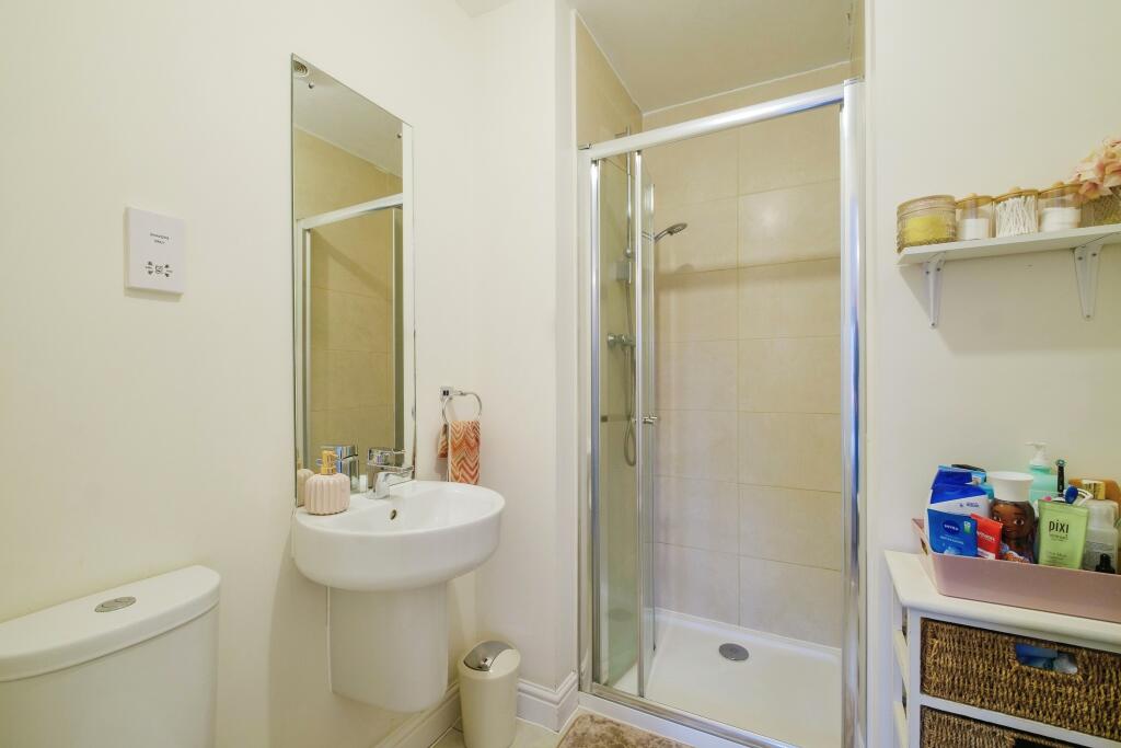 Additional property image - St. Edmunds Way, Hauxton, Cambridge, Cambridgeshire, CB22