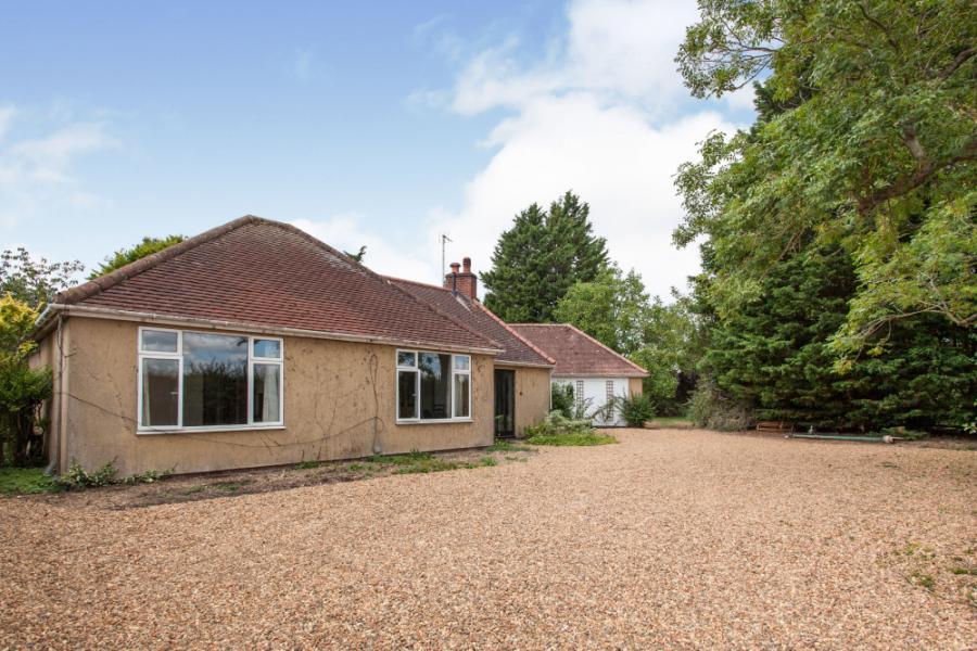 5 bedroom detached house for sale in Whittlesford Road, Newton, Cambridge, Cambridgeshire, CB22