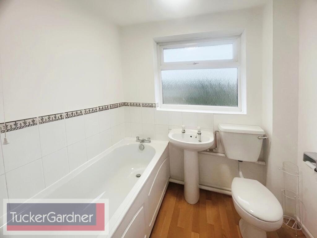 Additional property image - Foxs Way, Comberton