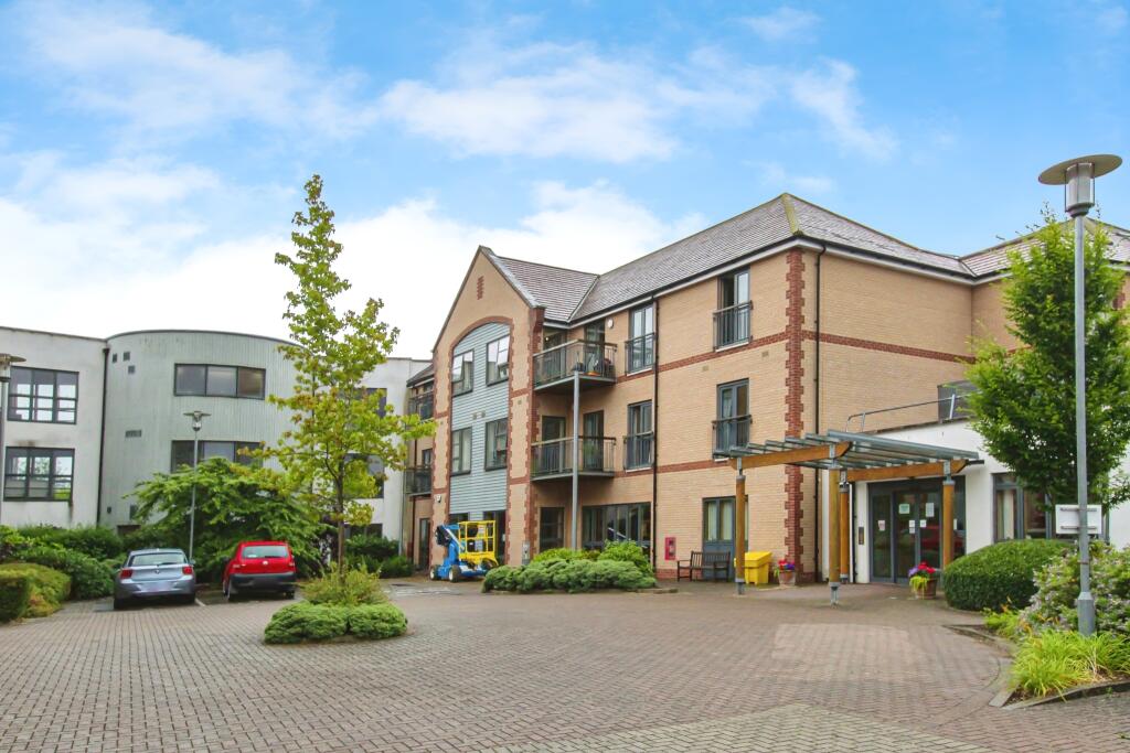 Main image of property: Wellbrook Way, Girton, Cambridge, Cambridgeshire, CB3