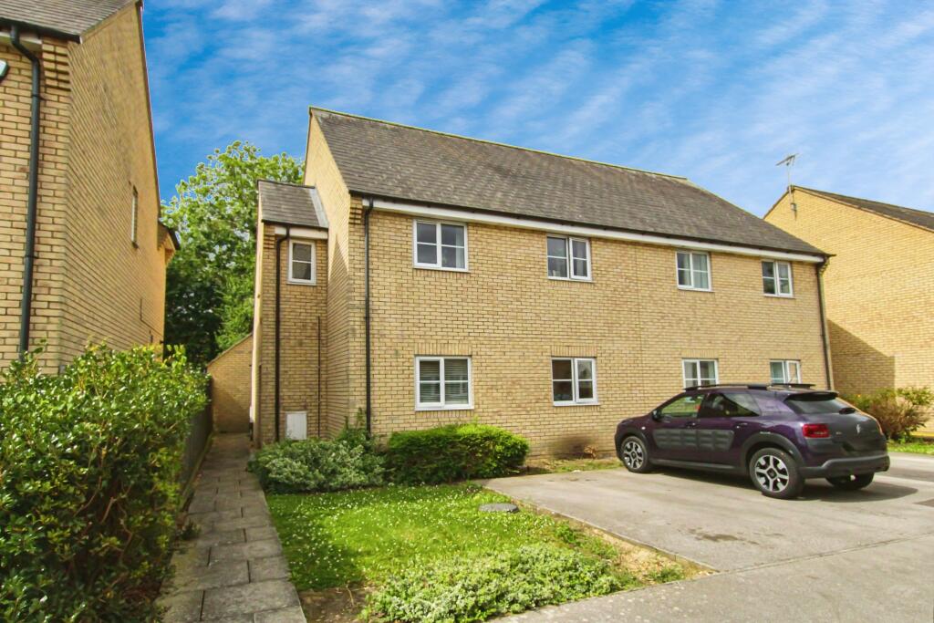 Main image of property: Wellbrook Way, Girton, Cambridge, Cambridgeshire, CB3