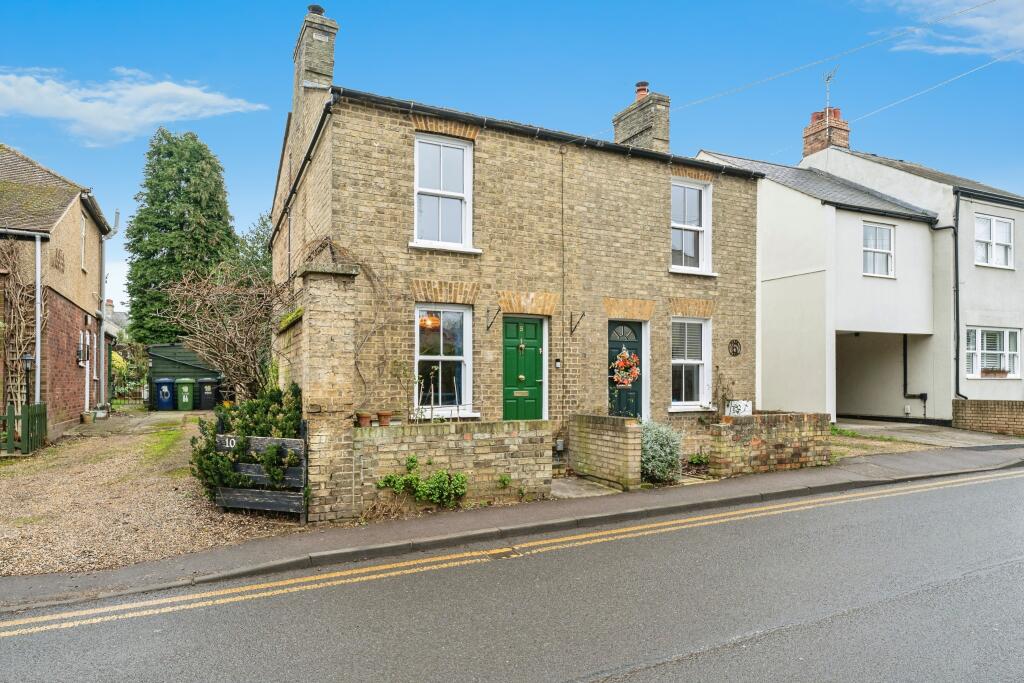 Main image of property: Park Lane, Histon, Cambridge, Cambridgeshire, CB24