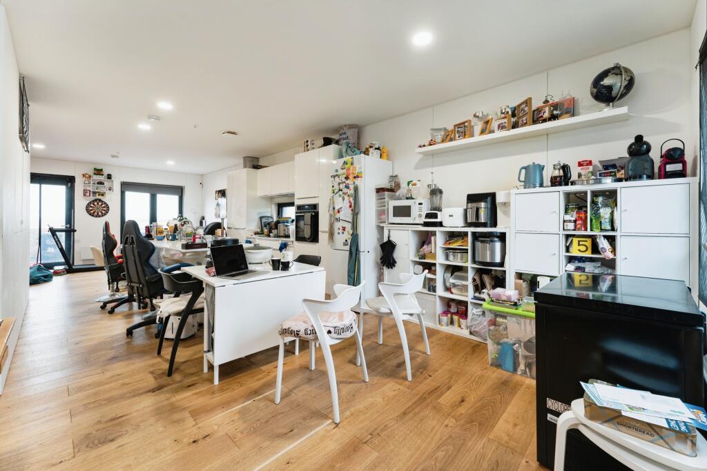 Additional property image - Lockhart Way, Northstowe, Cambridge, Cambridgeshire, CB24