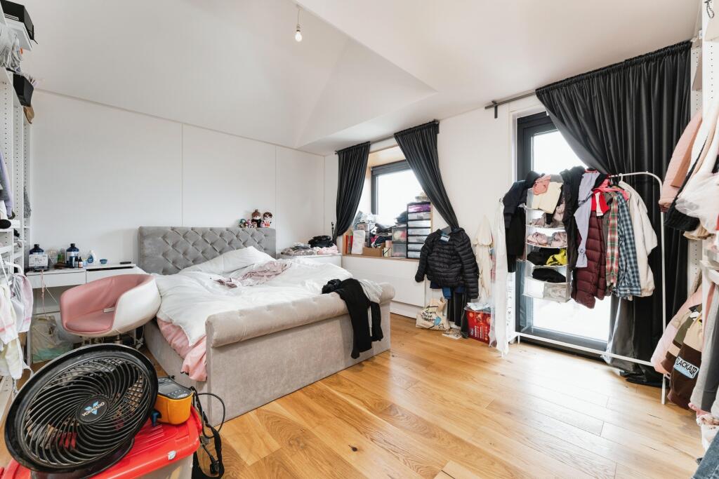 Additional property image - Lockhart Way, Northstowe, Cambridge, Cambridgeshire, CB24