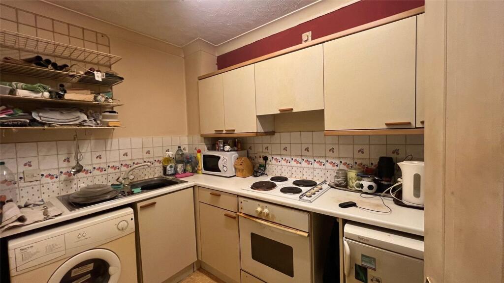 Additional property image - Pine Court, Impington, Cambridge, Cambridgeshire, CB24