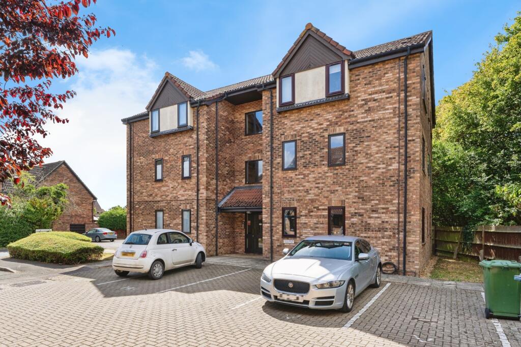 Main image of property: The Sycamores, Milton, Cambridge, Cambridgeshire, CB24