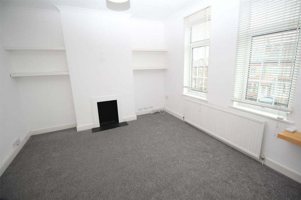 1 bedroom apartment for rent in Victoria Road, New EN4