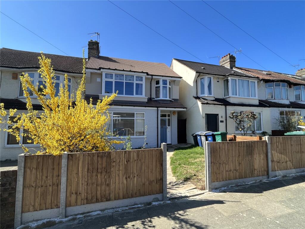 Main image of property: Eton Avenue, Barnet, EN4