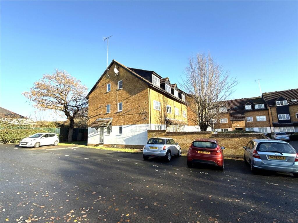 Main image of property: Boleyn Way, Barnet, EN5