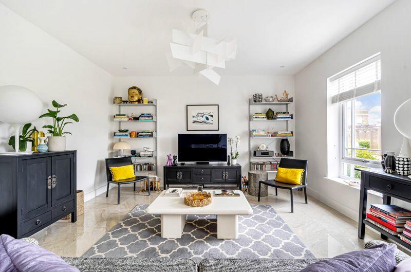 Additional property image - Terlingham Gardens, Hawkinge