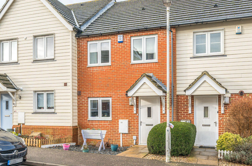 Main image of property: Hawkinge