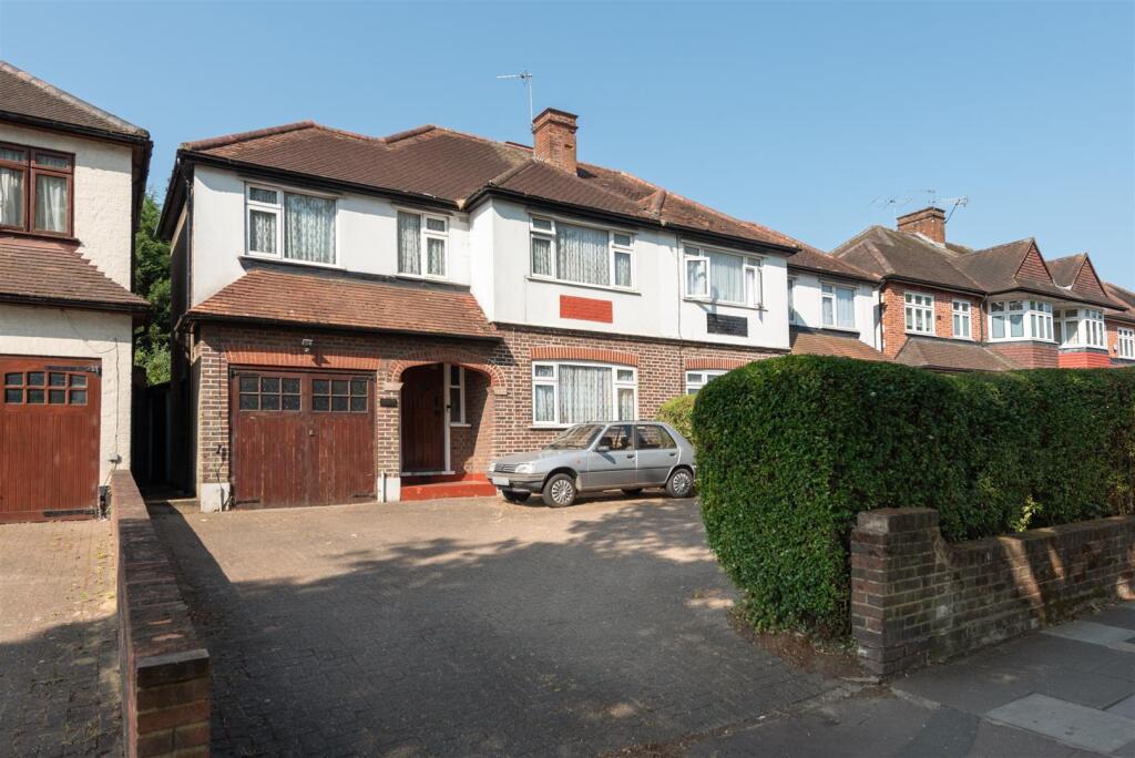 Main image of property: Chase Side, London, N14