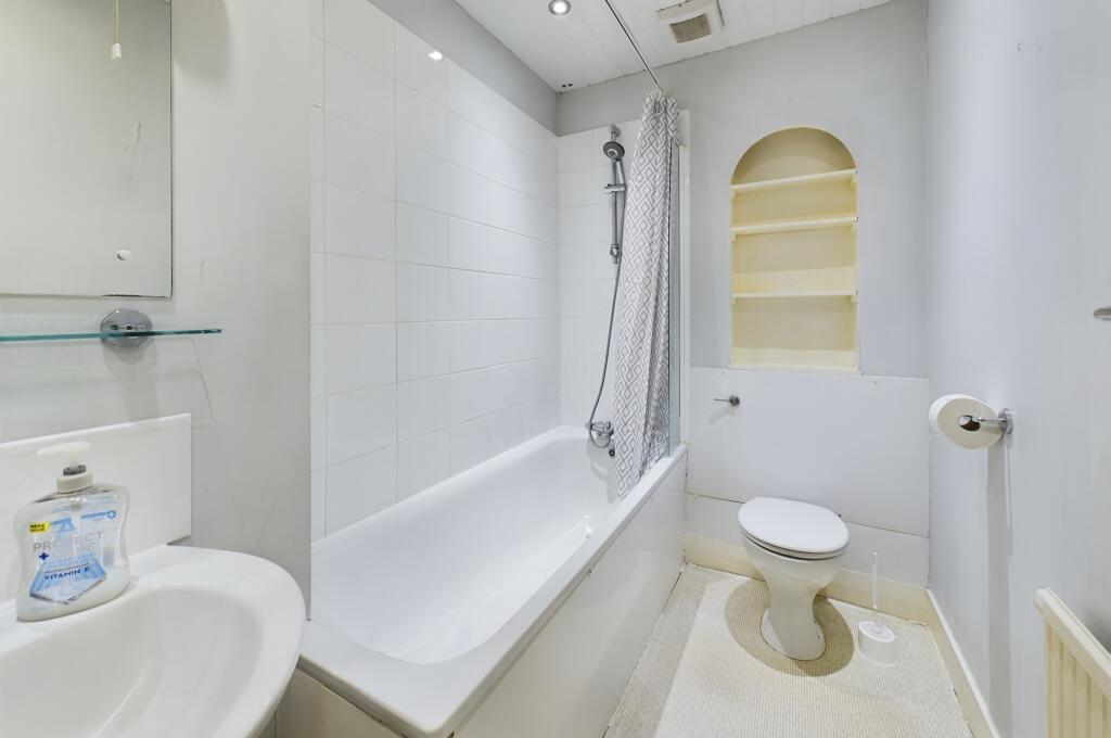 Additional property image - George Street