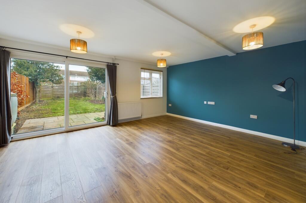 Additional property image - Cliveden Close, Cambridge