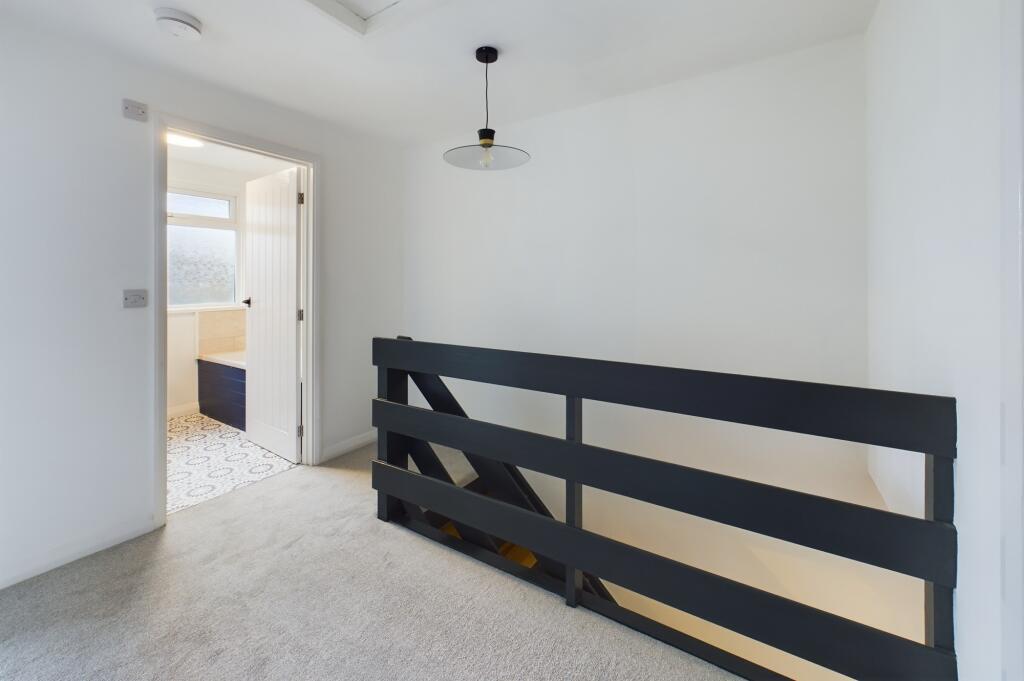 Additional property image - Cliveden Close, Cambridge