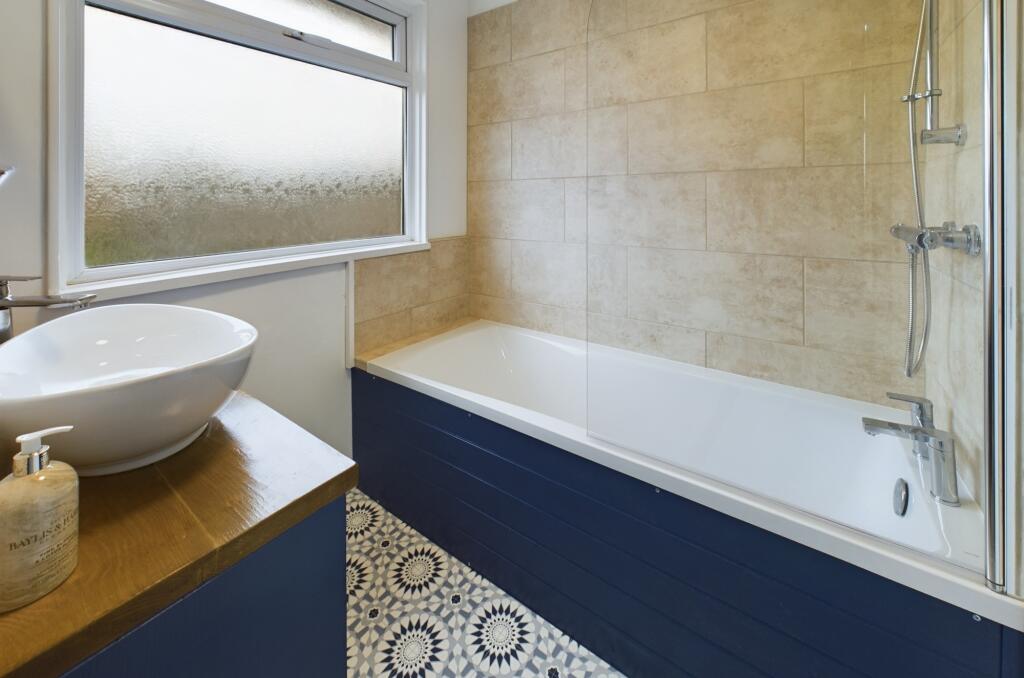 Additional property image - Cliveden Close, Cambridge