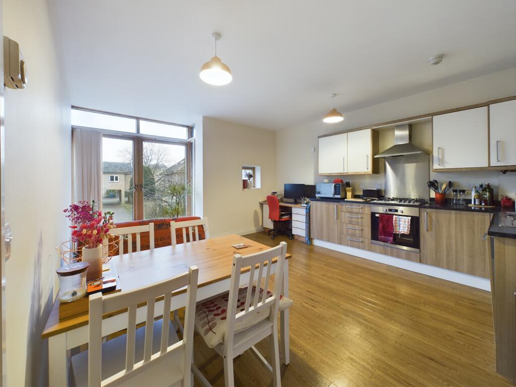 Additional property image - Flat 2 20 Occupation Road, Cambridge, Cambridgeshire