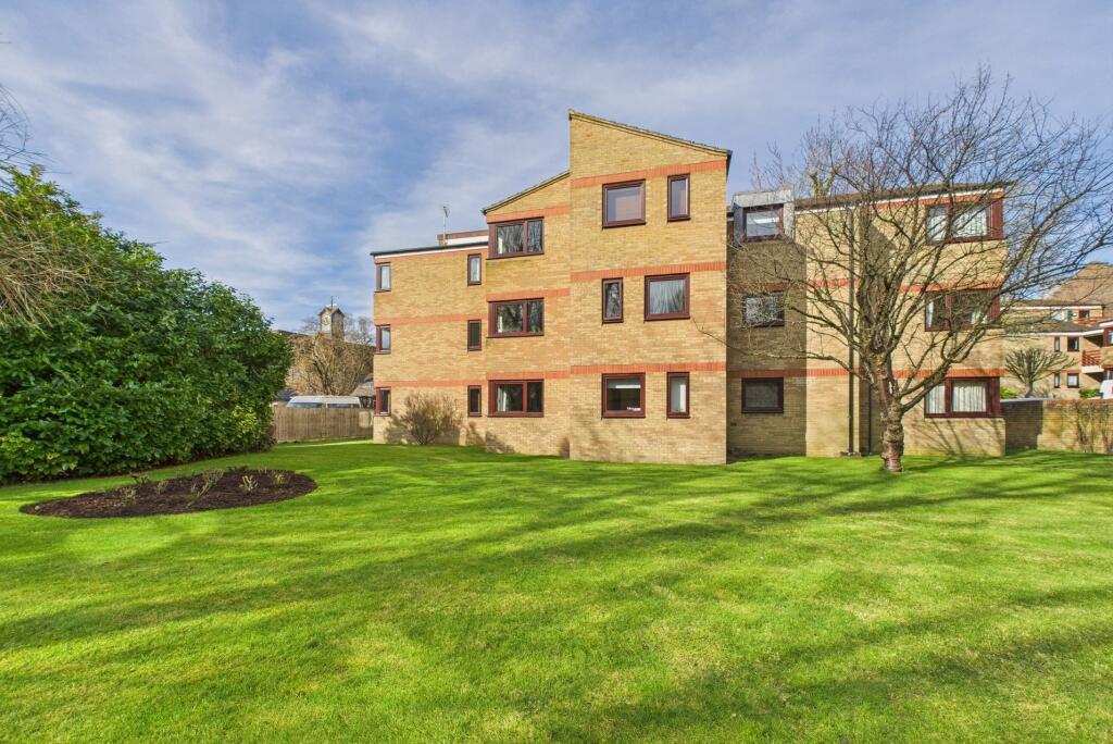 Main image of property: Beaulands Close, Cambridge