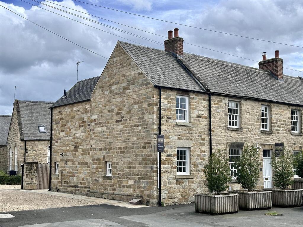 Main image of property: Potter Hill, Pickering