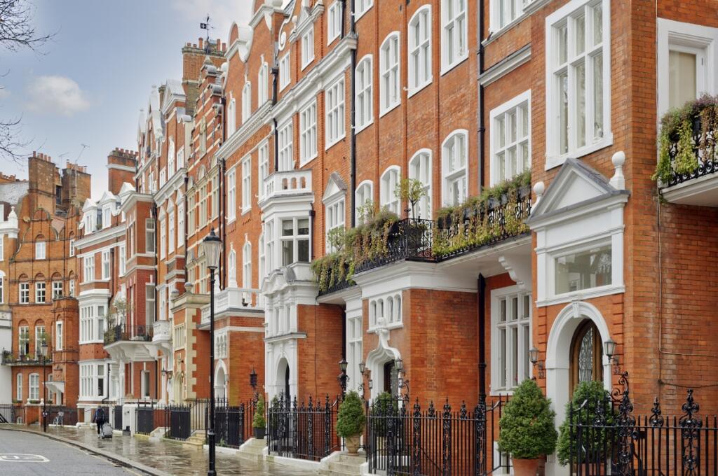 Main image of property: Lennox Gardens London SW1X