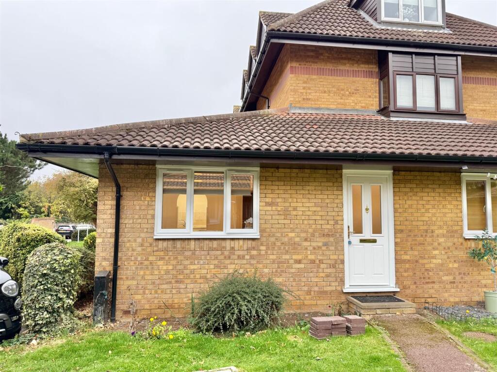 Main image of property: STUDIO - Crouchfield, Near Ware