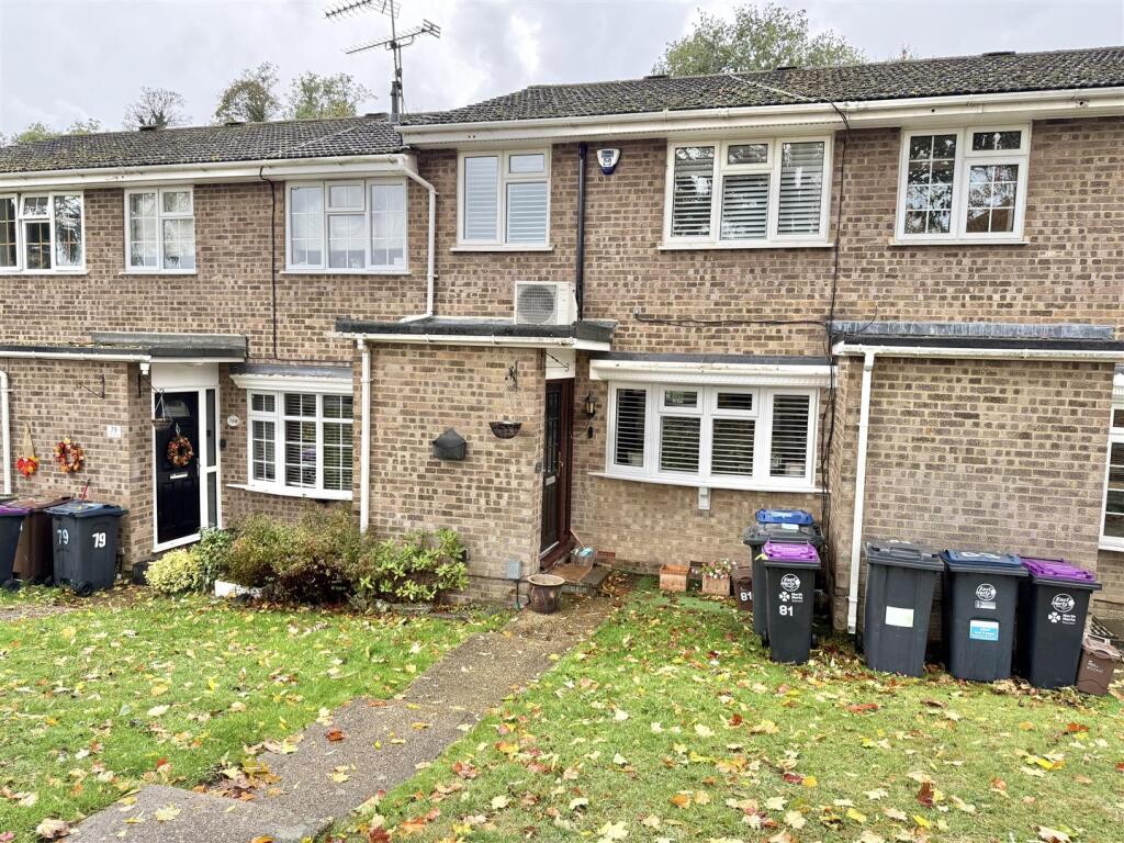 Main image of property: 1,100 sq ft - Trapstyle Road, Ware