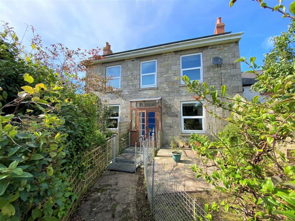 3 bedroom detached house for sale in Trevingey Road, Redruth, TR15