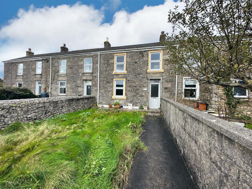 3 bedroom terraced house for sale in Pendarves Street, Troon, Camborne