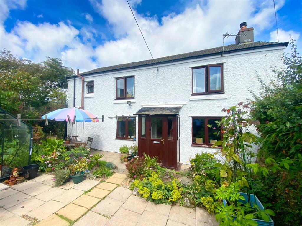 2 bedroom cottage for sale in Lukes Lane, St. Hilary, Penzance, TR20