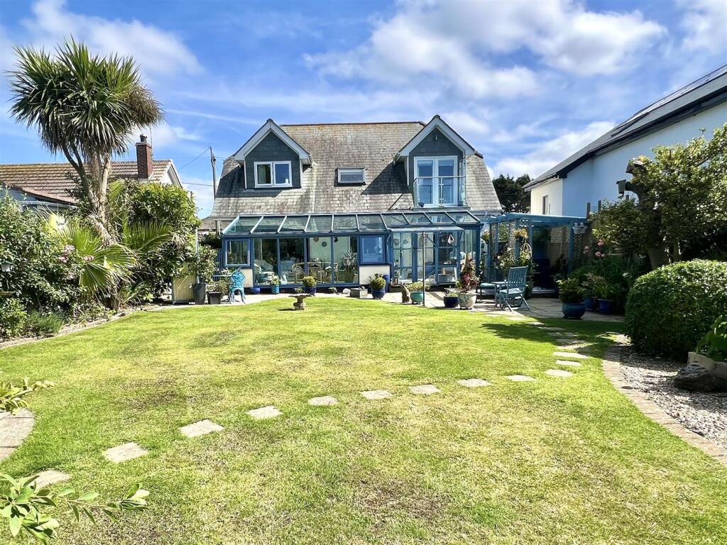 Main image of property: St Georges Road
