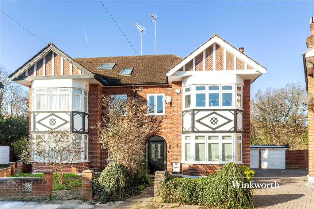Main image of property: Oakdene Park, Finchley, London, N3
