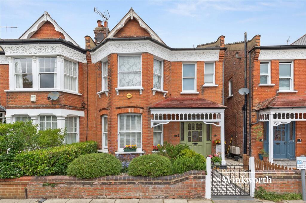 Main image of property: Dukes Avenue, Finchley, London, N3