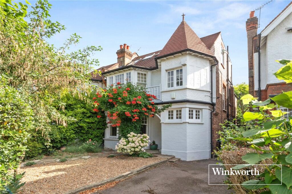 Main image of property: Etchingham Park Road, Finchley, London, N3