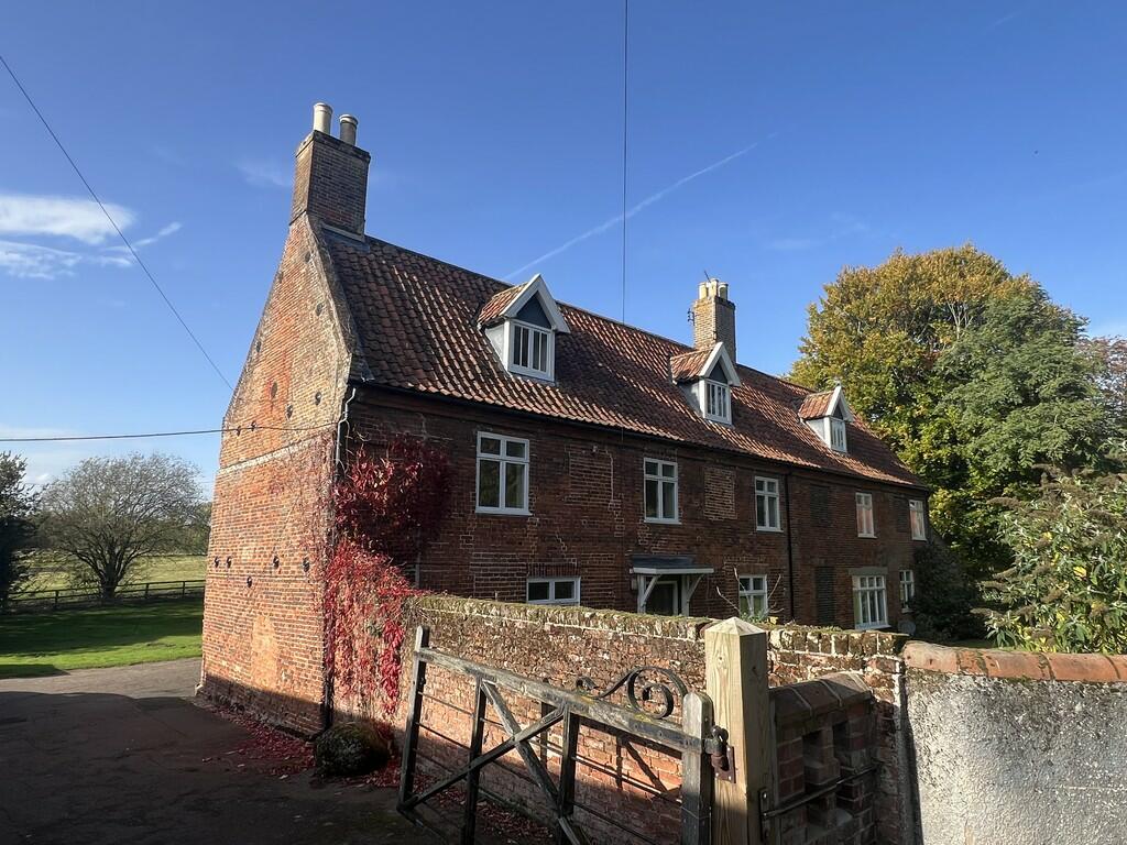 4 bedroom farm house for rent in Cawston, Norwich, Norfolk, NR10