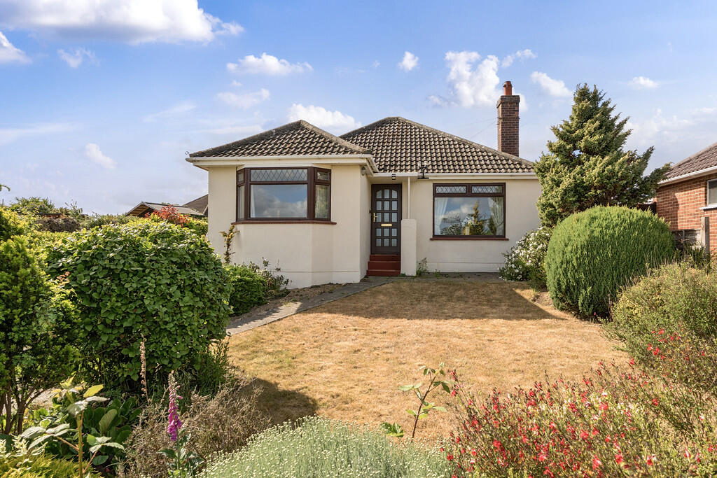 Main image of property: Eastern Crescent, Norwich, NR7