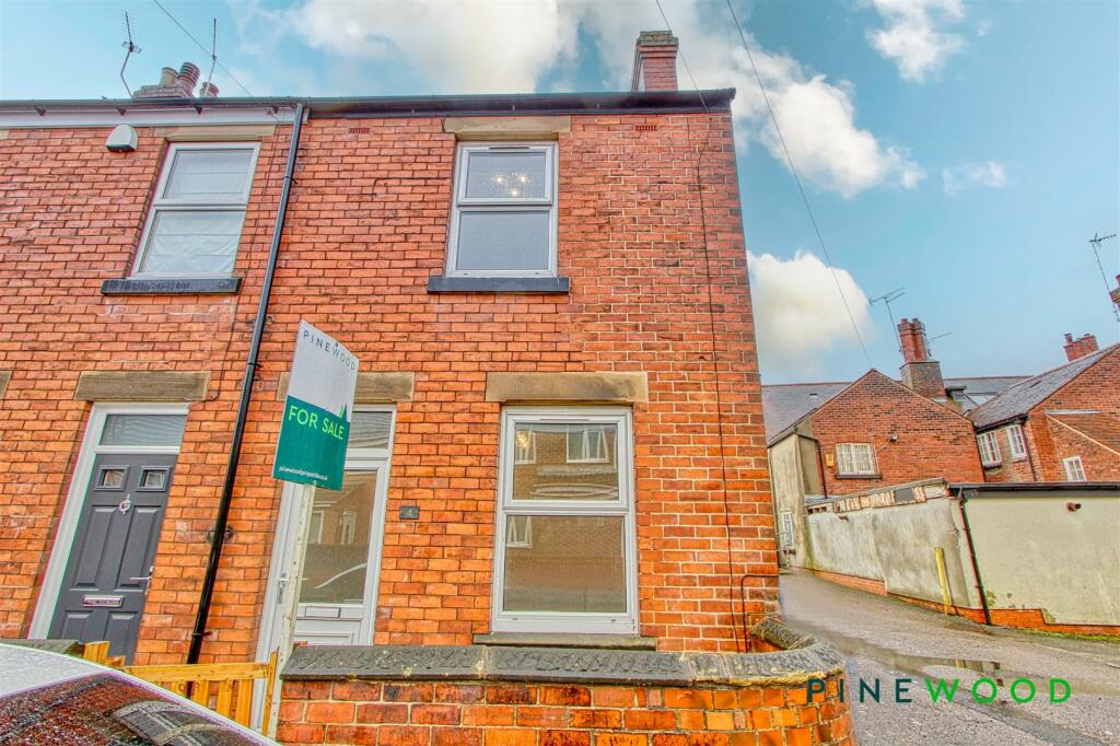 2 bedroom end of terrace house for sale in Chapel Lane East, Hasland