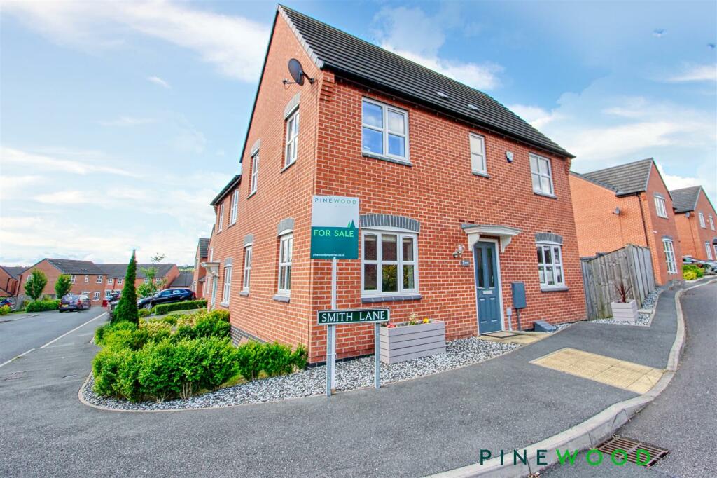 3 bedroom semidetached house for sale in Smith Lane, Wingerworth