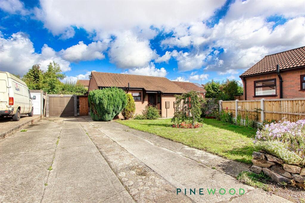 Main image of property: Church Close, North Wingfield, Chesterfield, Derbyshire S42