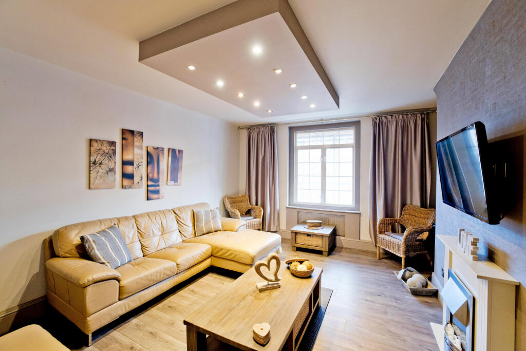 Main image of property: Modern Two-Bedroom Apartment in Sought-After Marylebone Location London, W1H