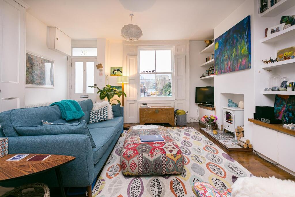 Main image of property: FIELDING STREET, SE17