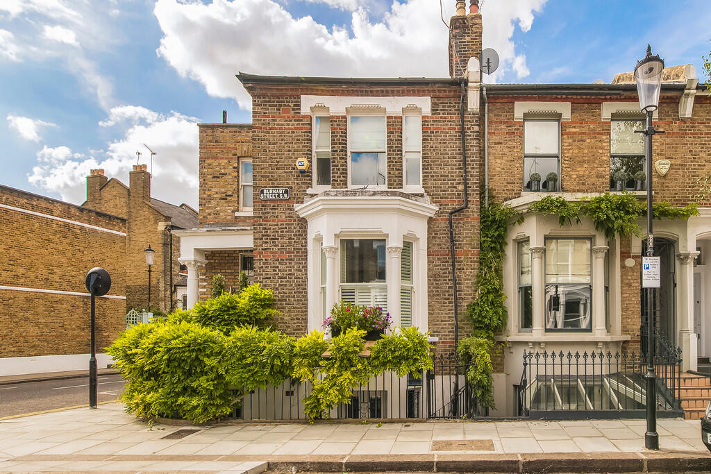 Main image of property: Burnaby Street, Chelsea