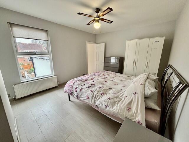 Main image of property: Gravesend Road, Strood