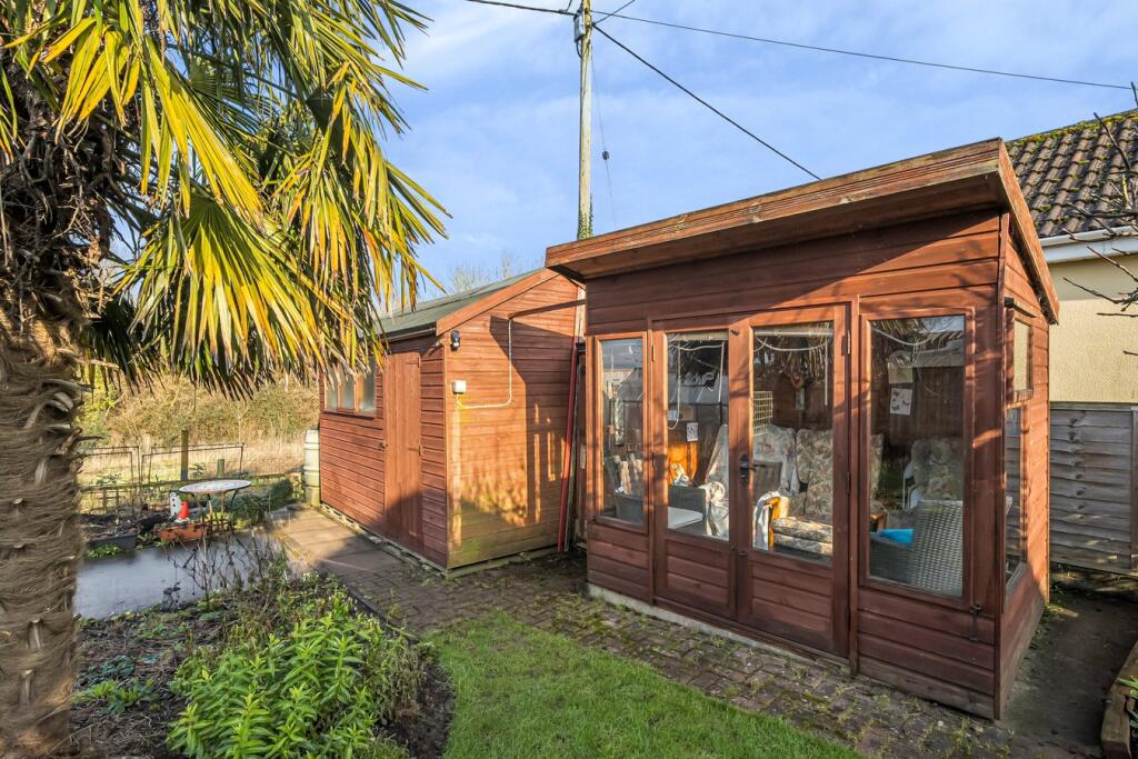 Additional property image - Elm Close, Wells, BA5