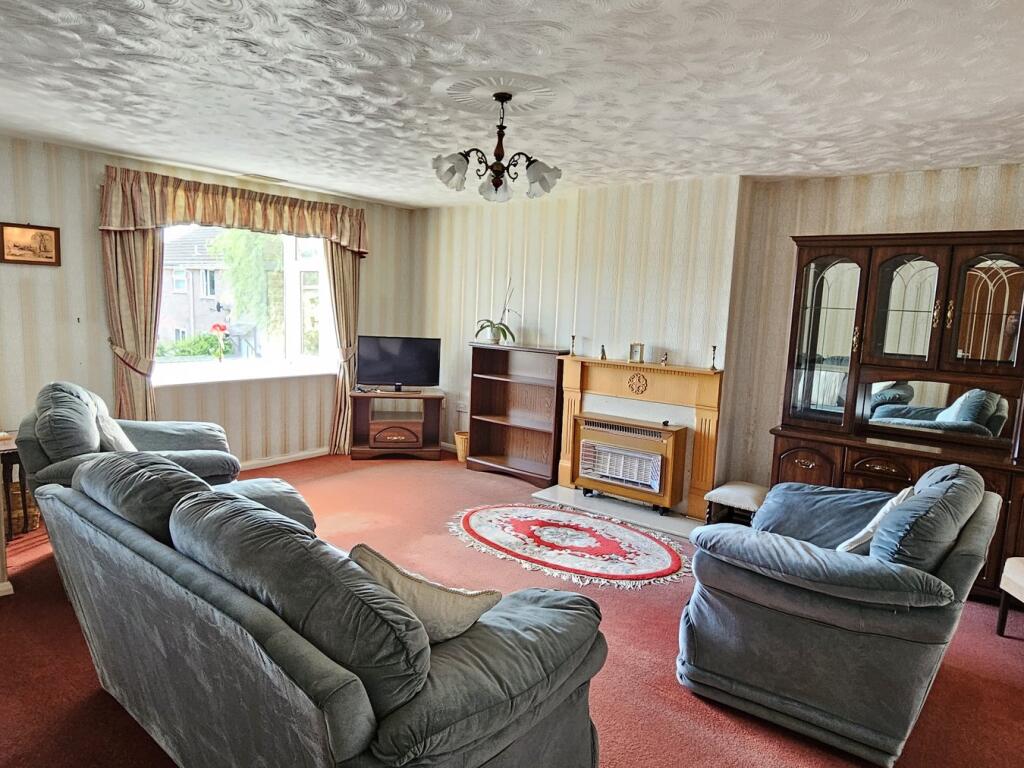 Additional property image - Coppin Close, Glastonbury, BA6