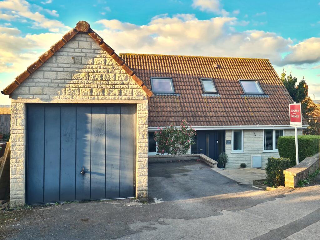 Main image of property: Hill Head Close, Glastonbury, BA6