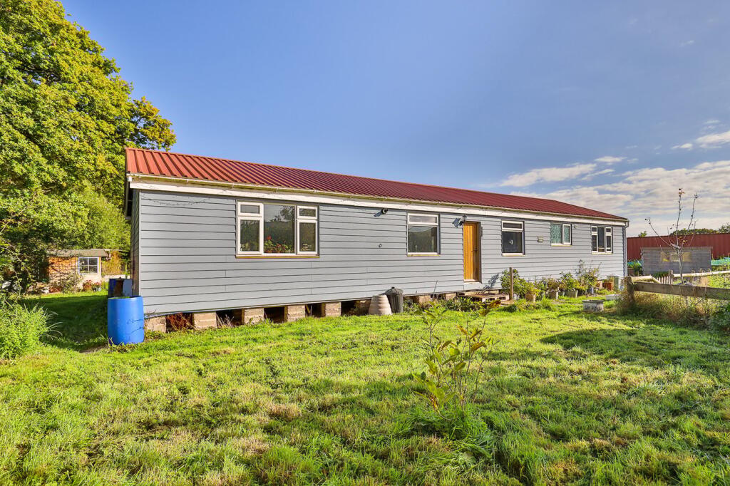 Main image of property: Rose Shalom Retreat, New Fosse Farm, Stone, East Pennard, BA4