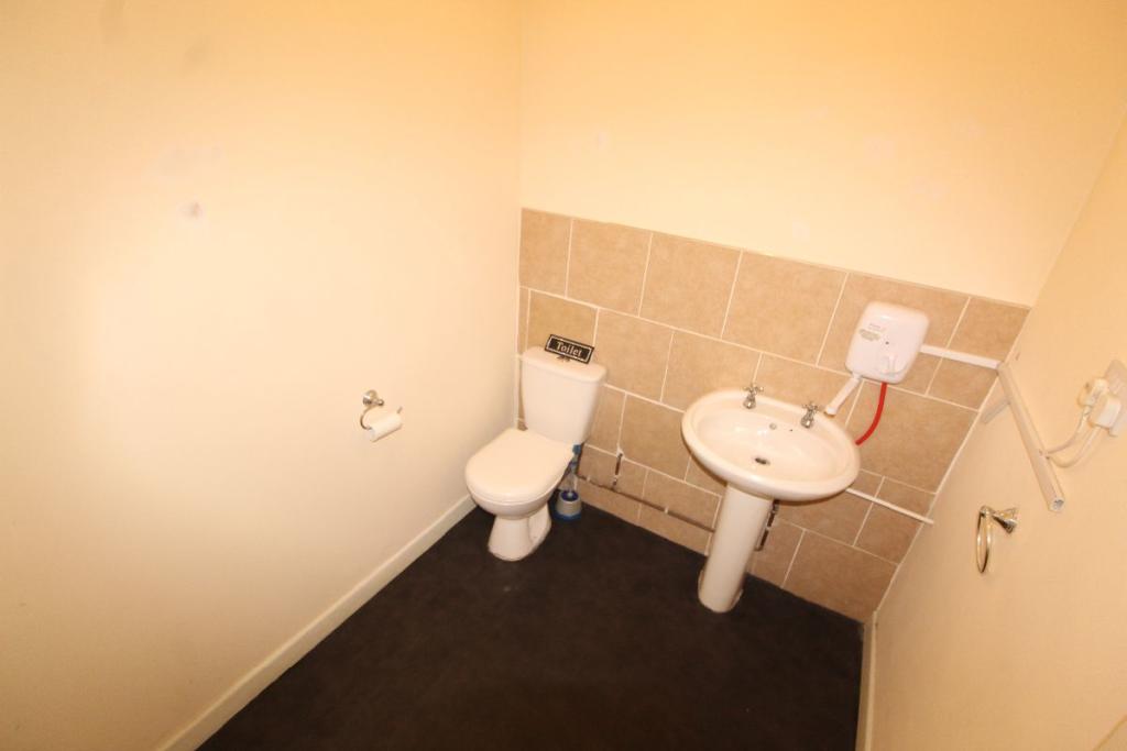 Shop for rent in Whalley Road, Accrington, BB5