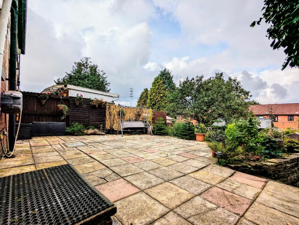 Additional property image - Parkfield Avenue, Farnworth, Bolton
